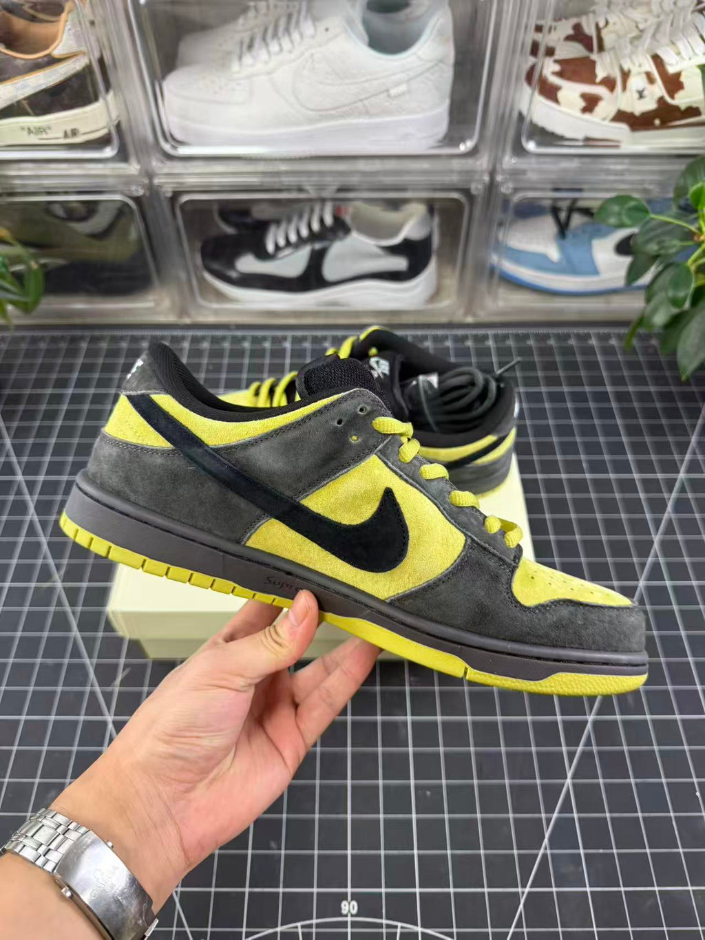 SB Dunk X Supreme Camper Green (2025)