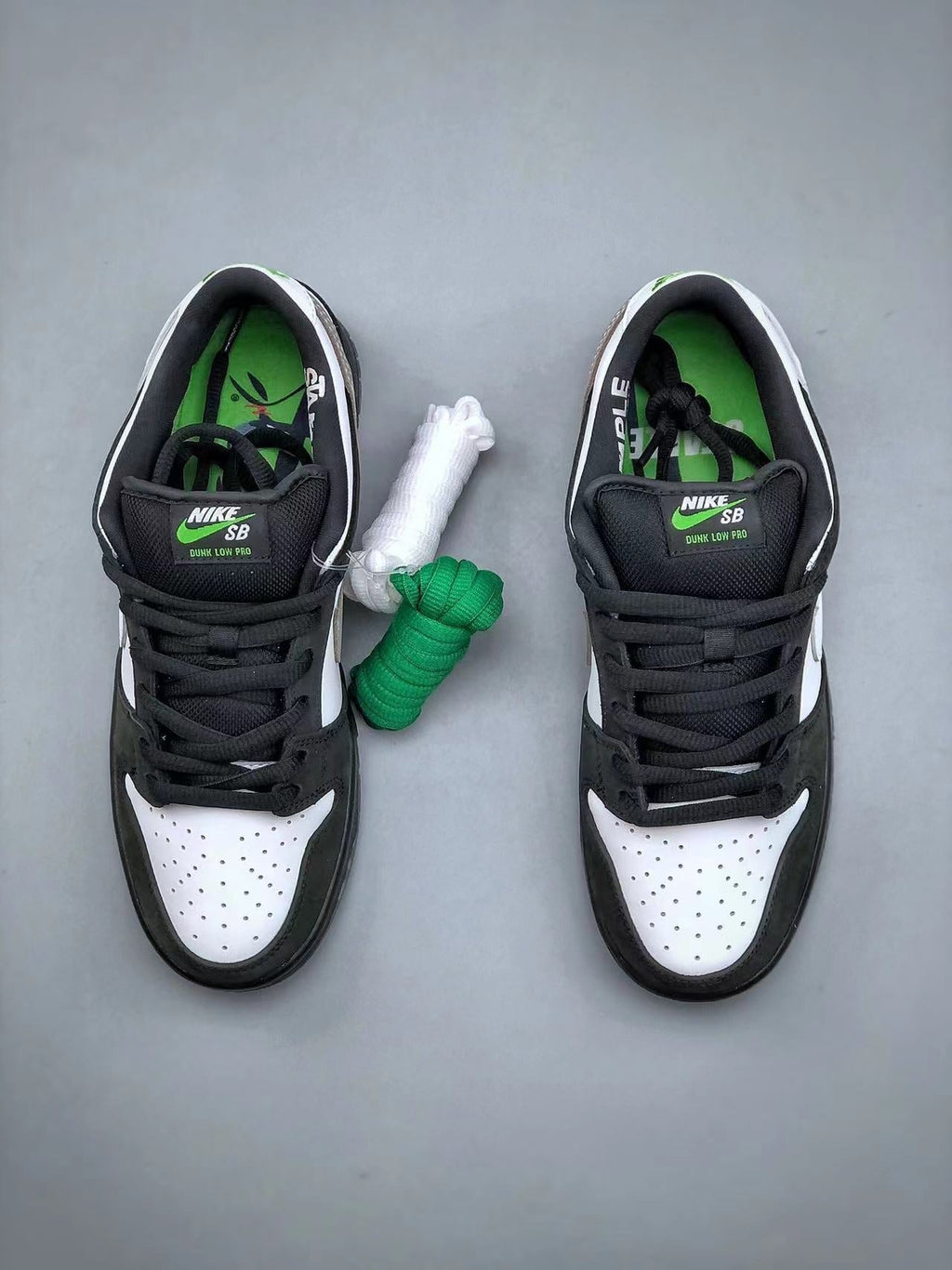 Jeff Staple x Dunk Low Pro SB 'Panda Pigeon'