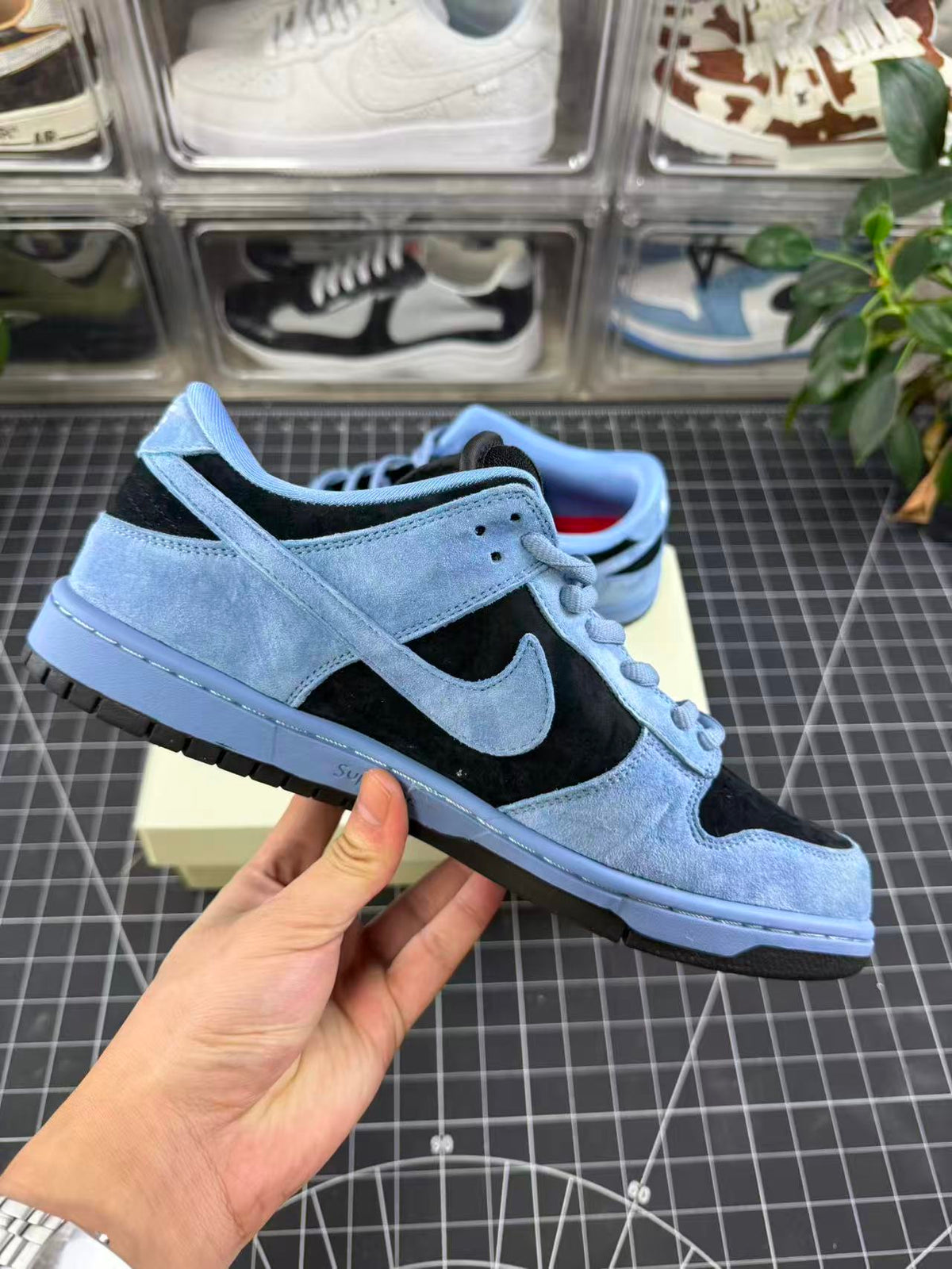 SB Dunk X Supreme Ocean Fog (2025)