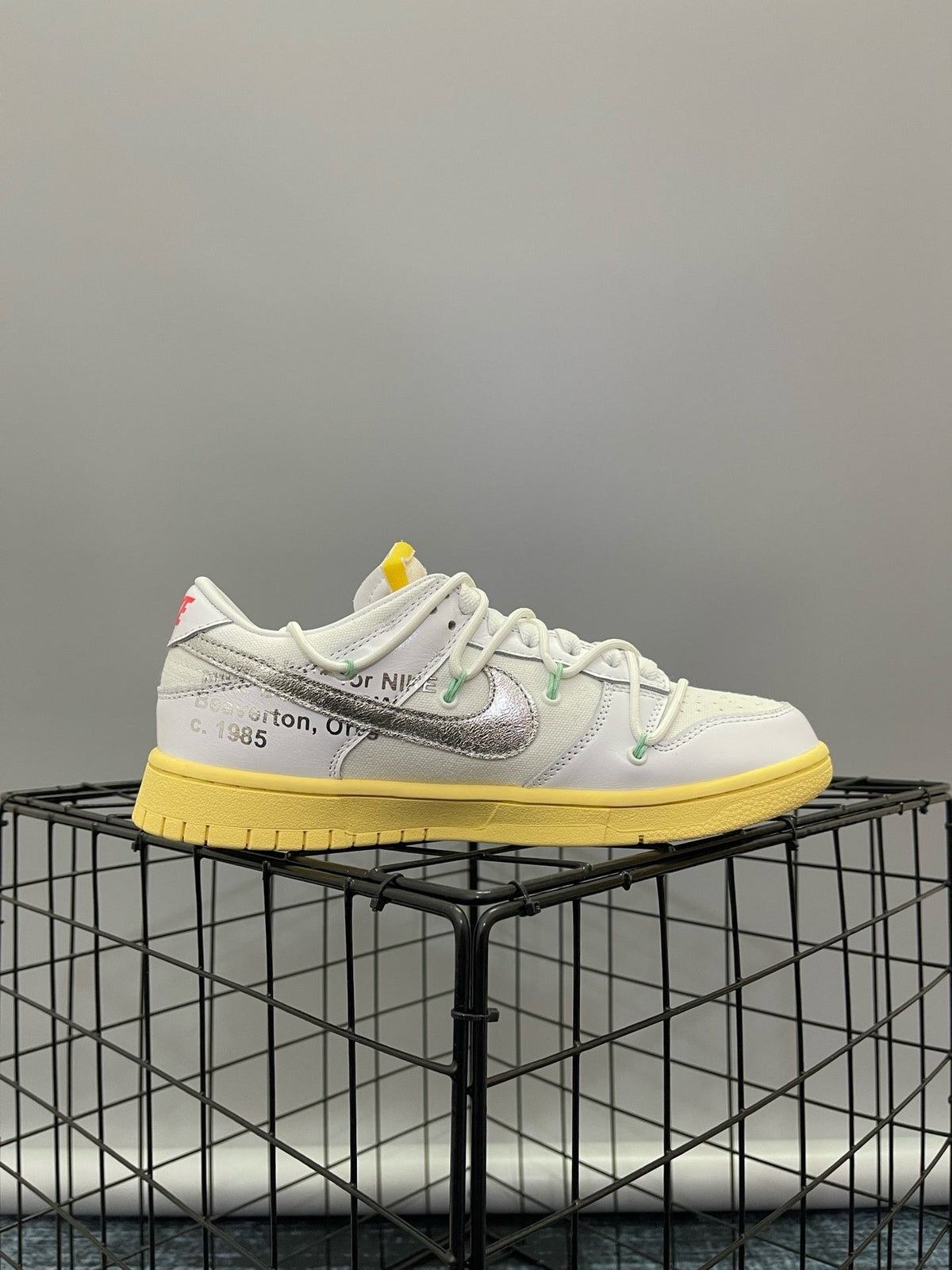 Dunk Low X OW Lot 1