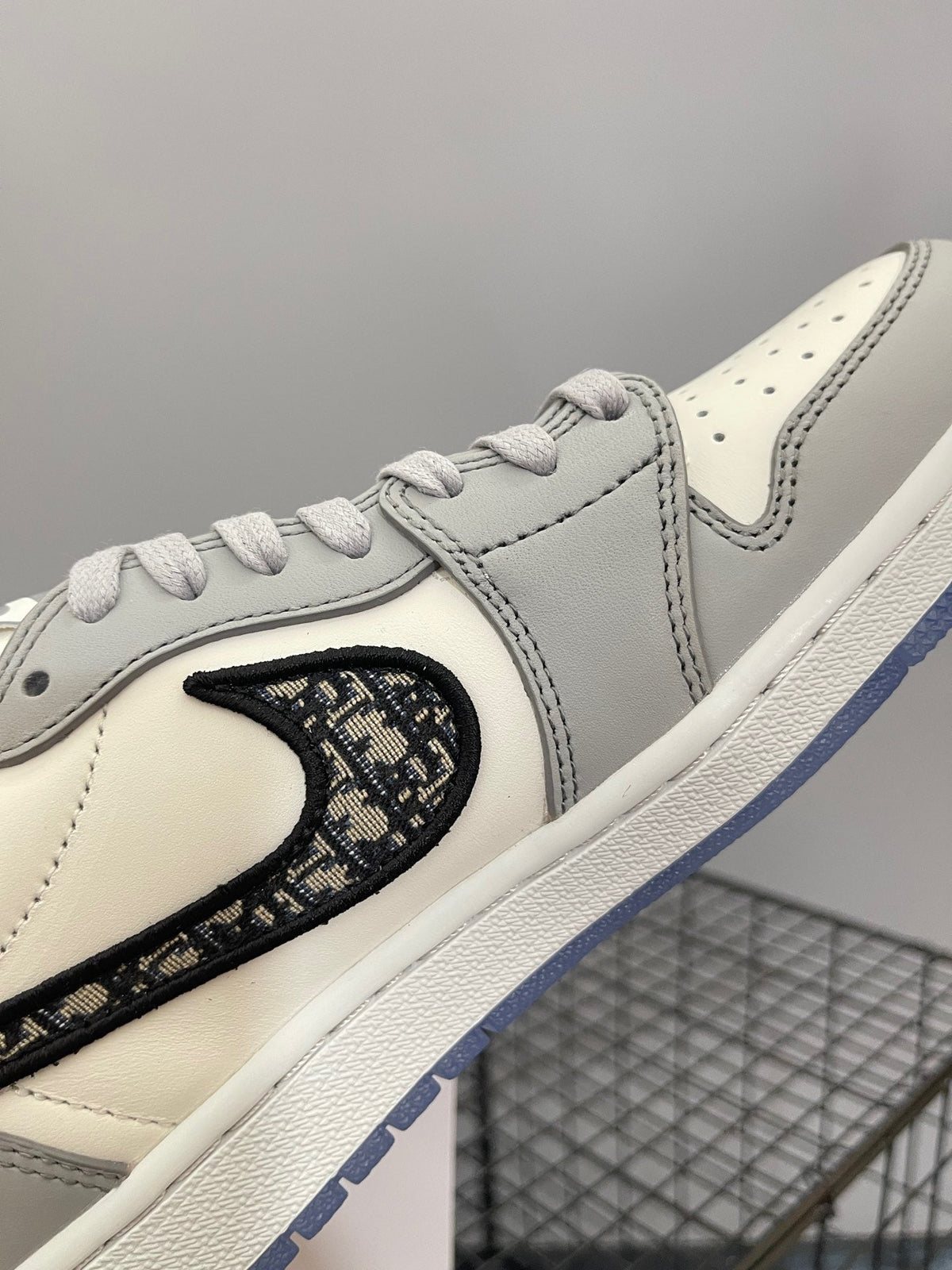 AJ1 Low Dior