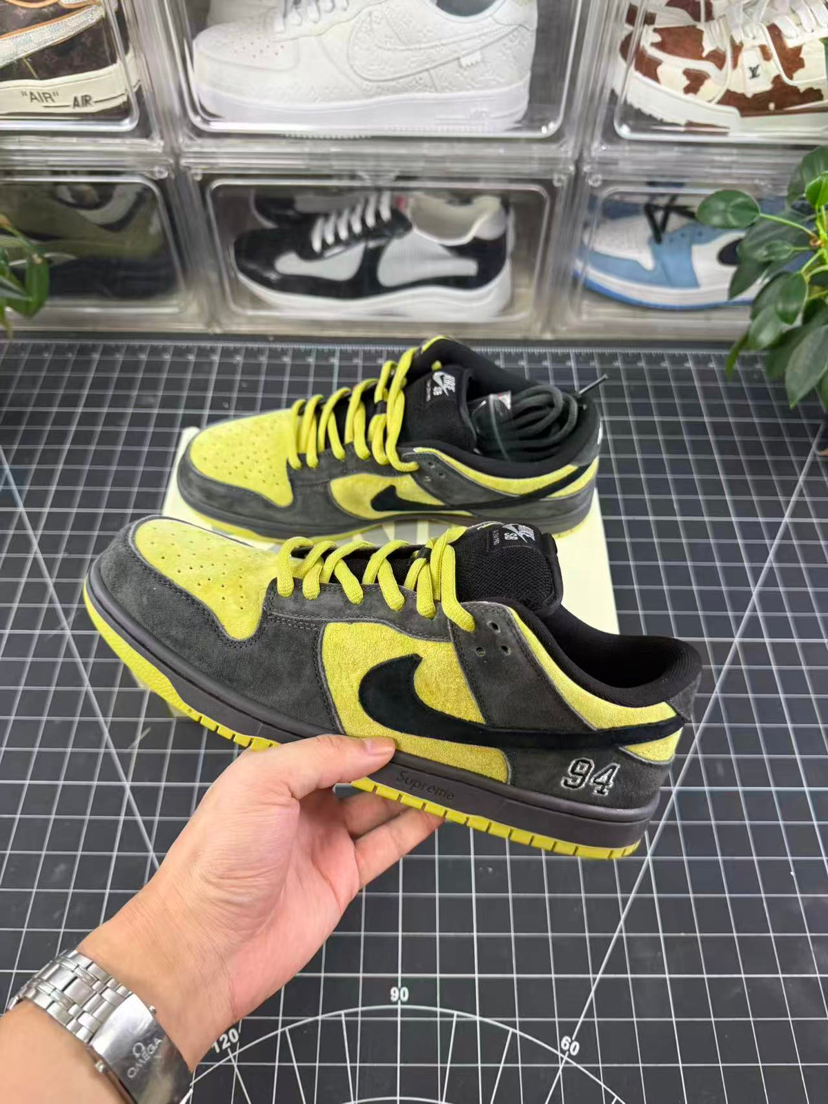 SB Dunk X Supreme Camper Green (2025)