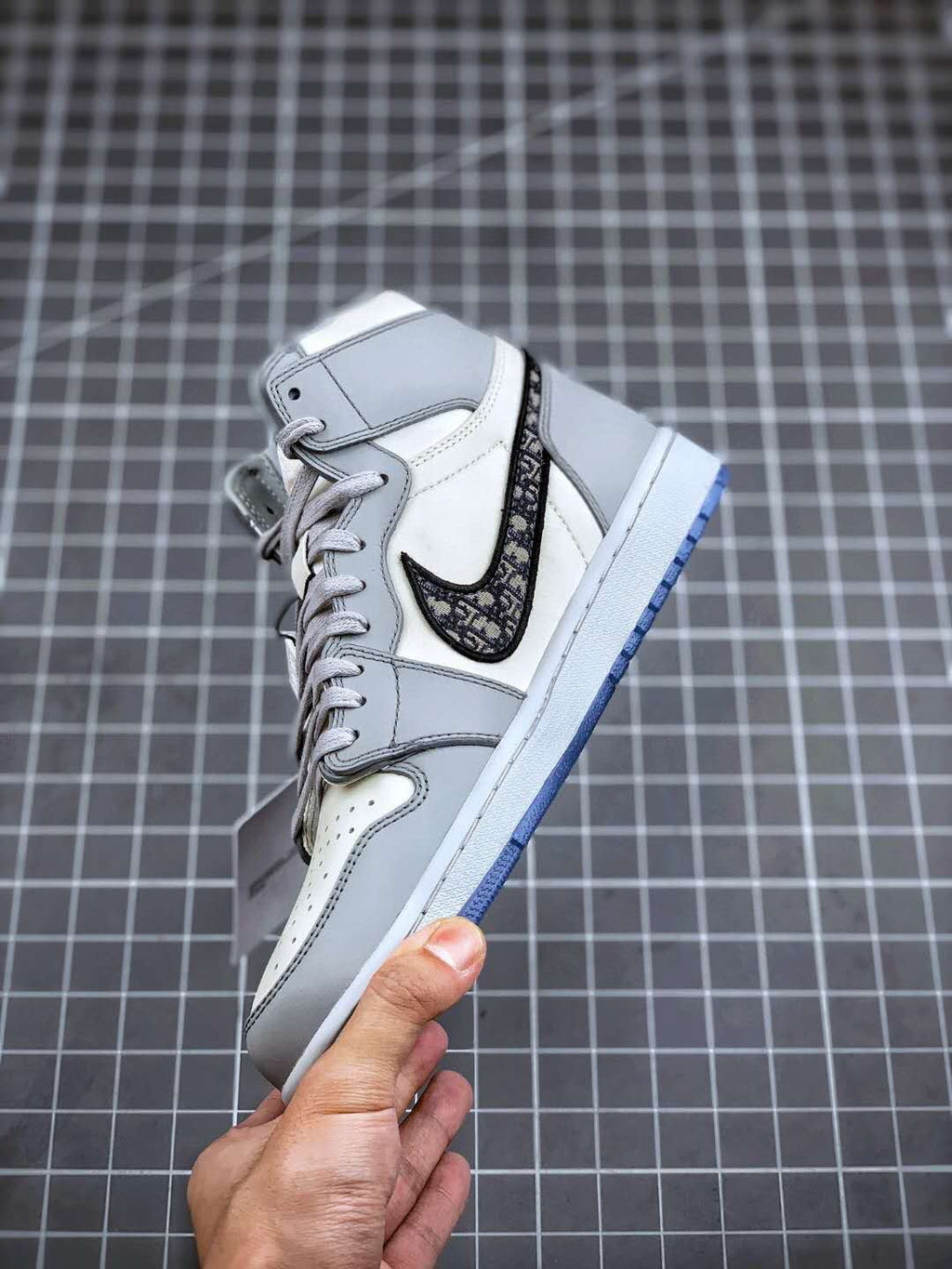 AJ1 High Dior