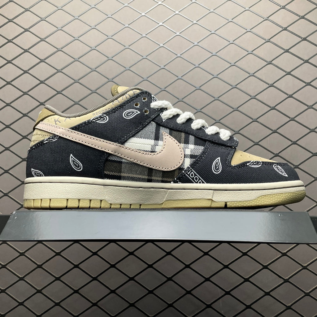 SB Dunk Low Travis Scott Cactus Jack