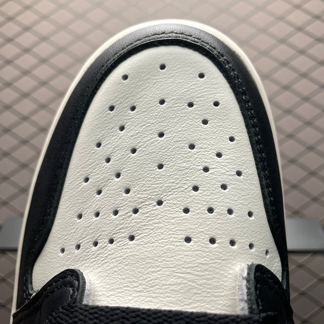 AJ1 Low Dark Mocha